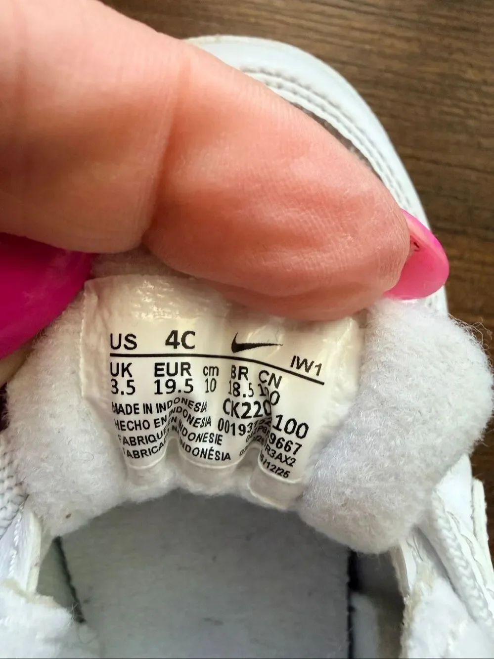 Nike Air Force 1 Crib Infant Baby White Leather Sneaker Size 4C Left Shoe Only